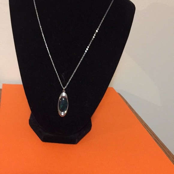 Beautiful sleek necklace jewelry, 18”* - Picture 5 of 7